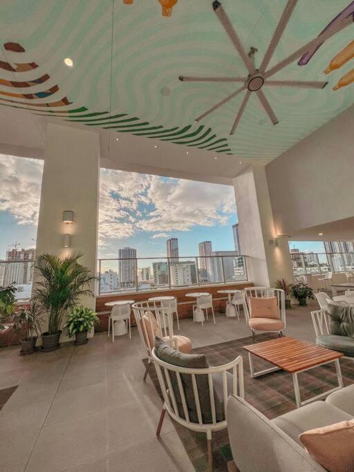 Miami Sunset City View מראה חיצוני תמונה