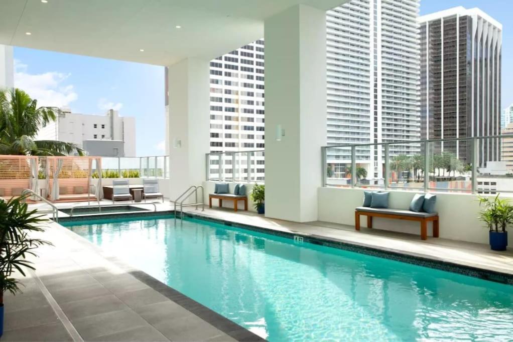 Miami Sunset City View מראה חיצוני תמונה