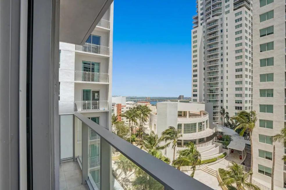 Miami Sunset City View מראה חיצוני תמונה